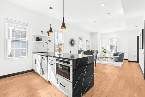 $975,000 | 14 Carlton Street, Unit B, Somerville, MA 02143