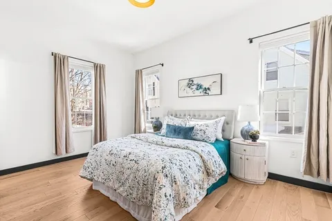 $975,000 | 14 Carlton Street, Unit B, Somerville, MA 02143