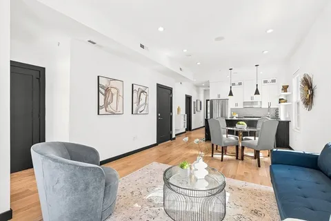 $975,000 | 14 Carlton Street, Unit B, Somerville, MA 02143