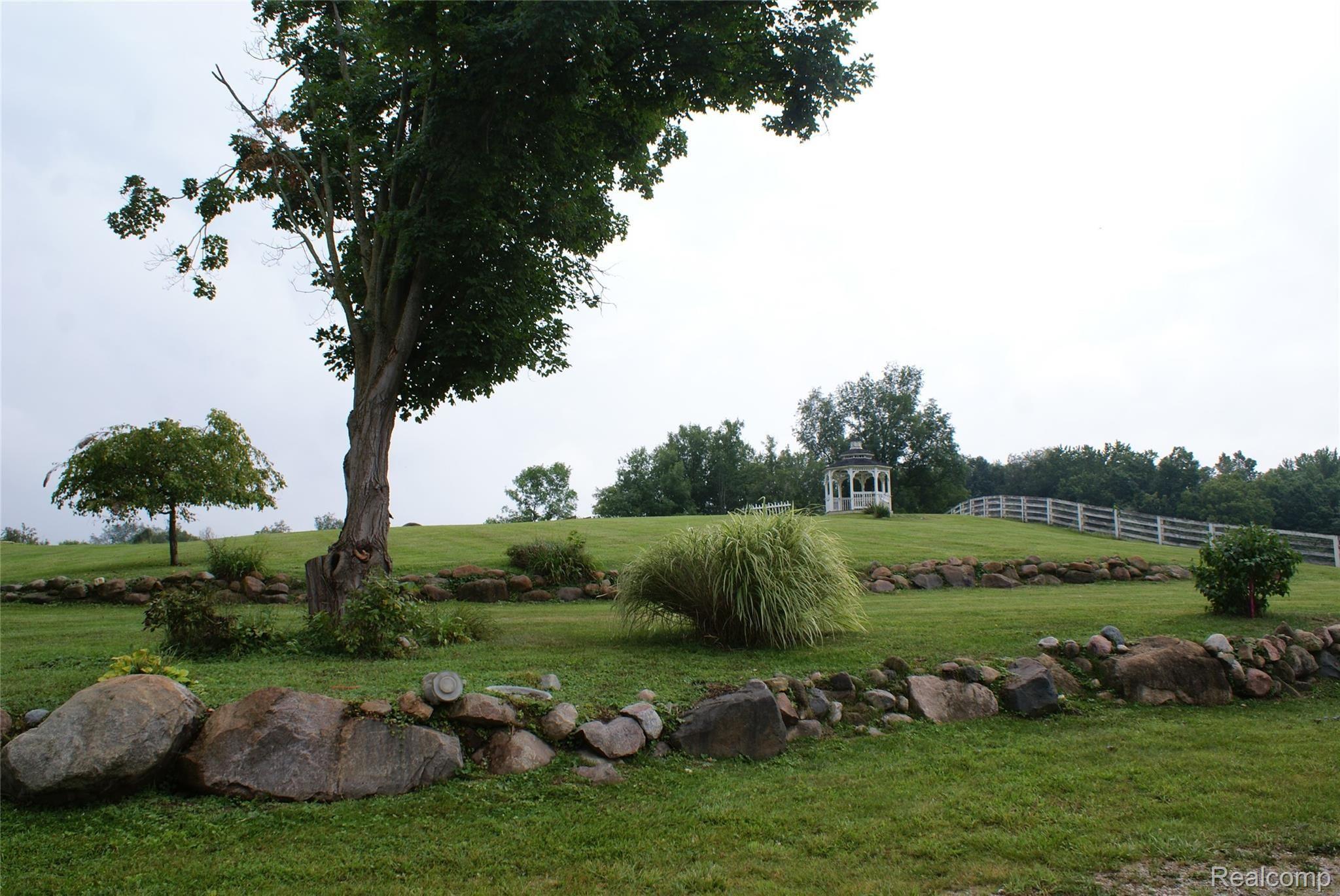 2388 Millville Road Lapeer, MI 48446 - Photo 13 of 71 DSC09327.jpg