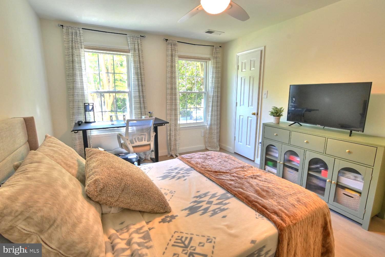 2220 Springwood Drive, Unit 108B Reston, VA 20191 - Photo 29 of 96