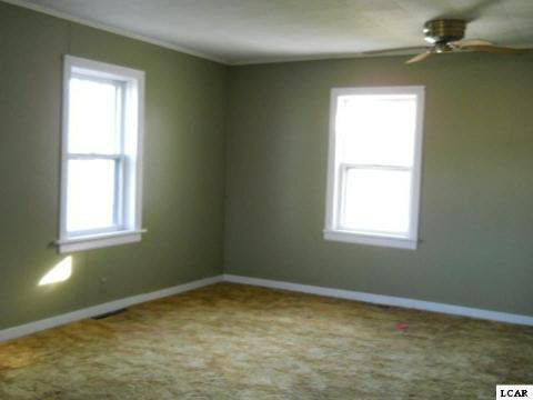 7605 West Carleton Road Clayton, MI 49235 - Photo 5 of 7 20104997-4.JPG