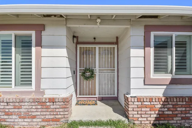 $490,000 | 56 Terry Lane, Suisun City, CA 94585
