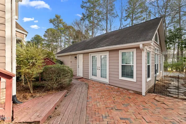 $2,400 | 131 Cumberland Green Drive, Cary, NC 27513