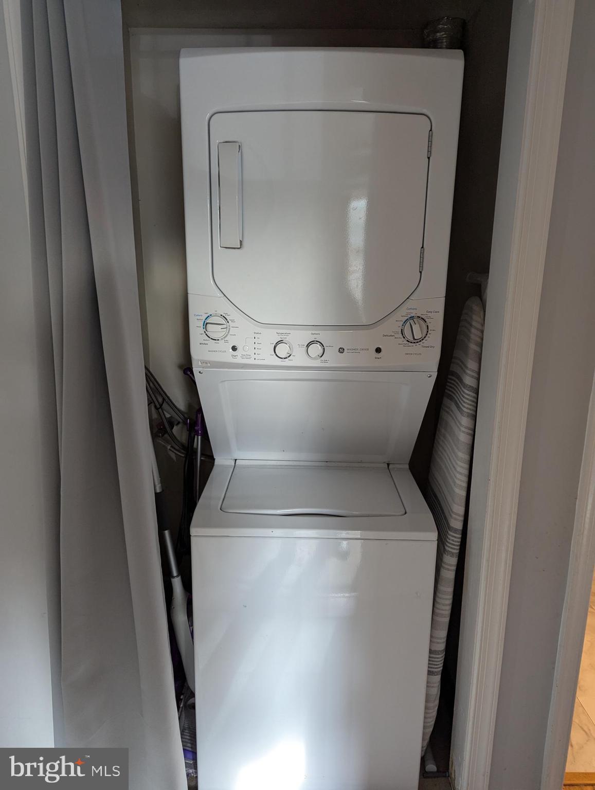 5940 Cove Landing Road, Unit 304 Burke, VA 22015 - Photo 7 of 13 Laundry