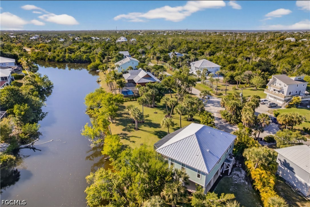 1637 Sabal Sands Road Sanibel, FL 33957 - Photo 9 of 37