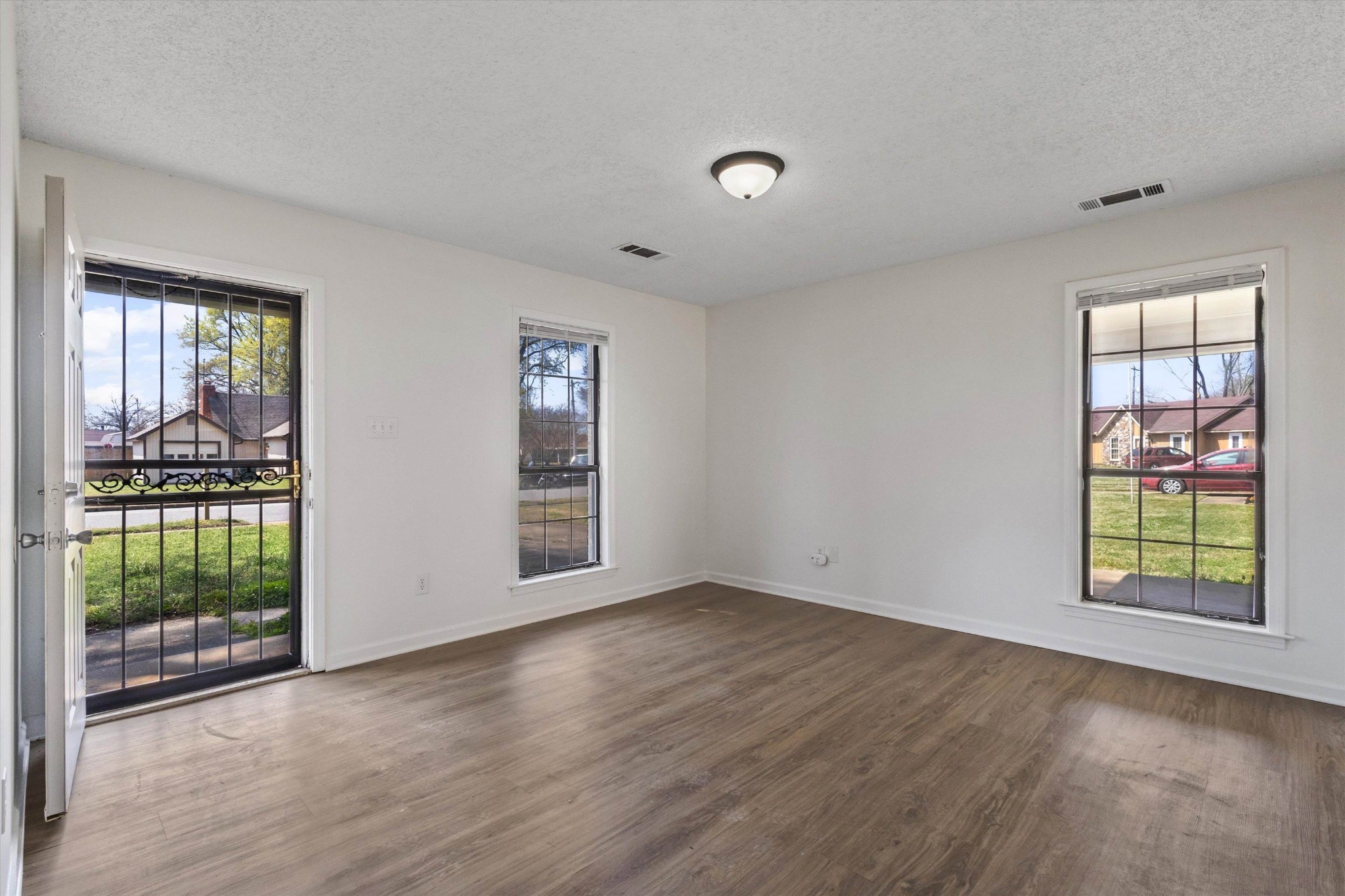 4244 Water Briar Road Millington, TN 38053 - Photo 5 of 24 Gallery Image 5