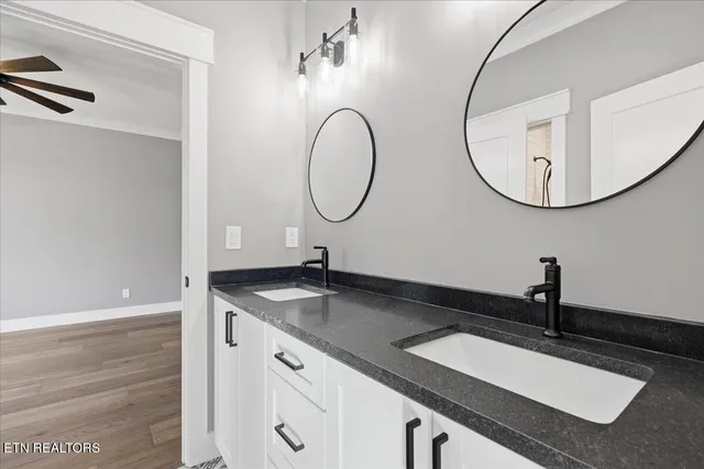 $1,174,900 | Lot 124 Kellys Vw Drive, Greenback, TN 37742