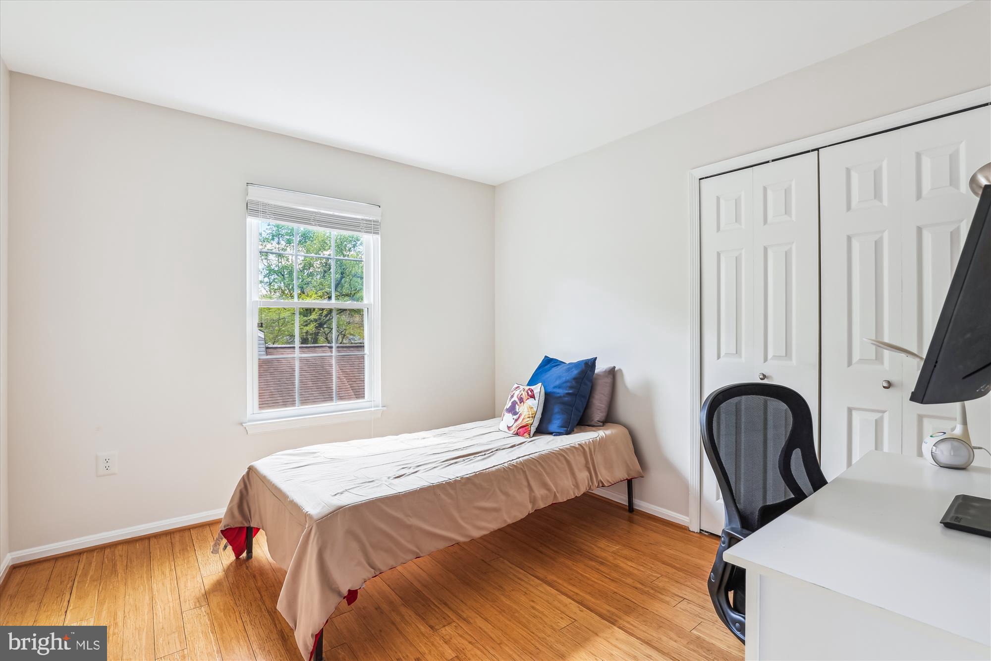 12506 Lieutenant Nichols Road Fairfax, VA 22033 - Photo 24 of 70 Bedroom