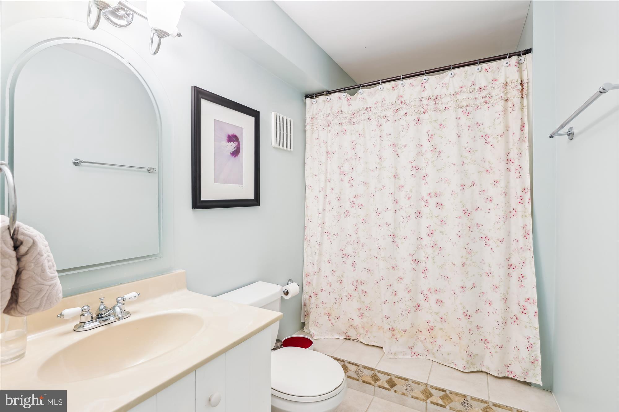12506 Lieutenant Nichols Road Fairfax, VA 22033 - Photo 27 of 70 Lower Level Bath