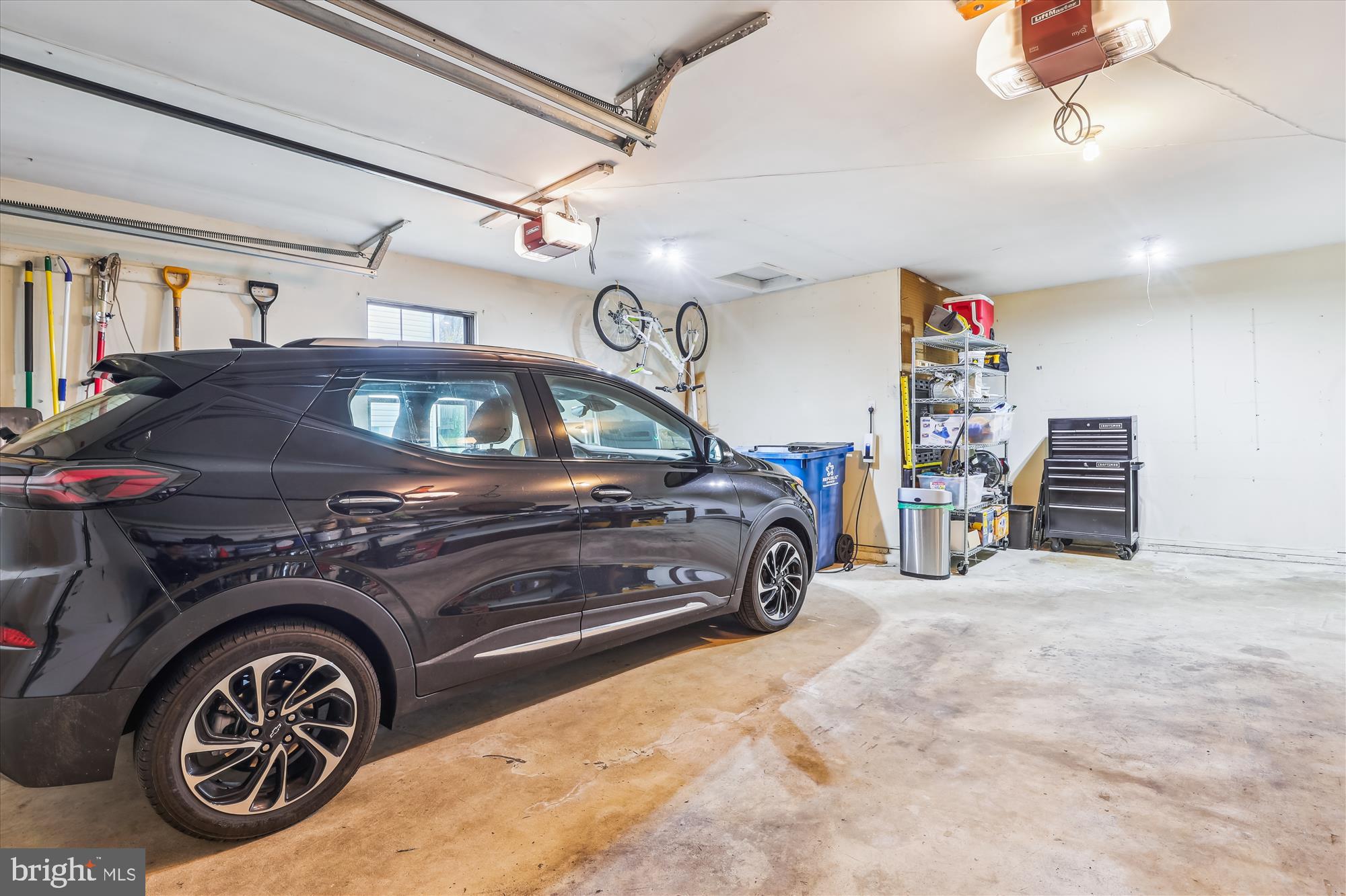 12506 Lieutenant Nichols Road Fairfax, VA 22033 - Photo 32 of 70 Garage