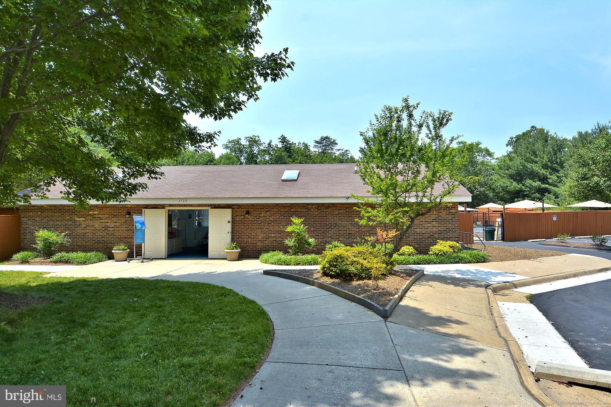 12506 Lieutenant Nichols Road Fairfax, VA 22033 - Photo 49 of 70 Fair Oaks Rec Center
