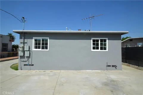 $1,875 | 650 Eastmont Avenue, Los Angeles, CA 90022