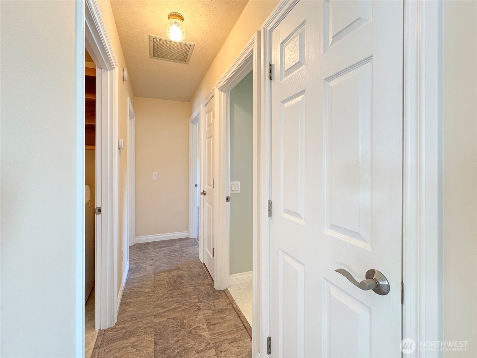 871 Medsker Road Sequim, WA 98382 - Photo 12 of 40 Gallery Image 12