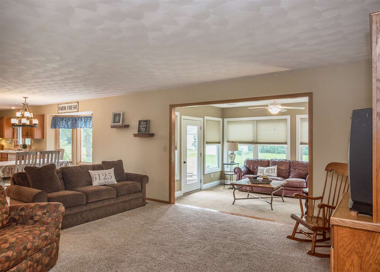 60 White Pine Road Geneseo, IL 61254 - Photo 8 of 24 Gallery Image 8