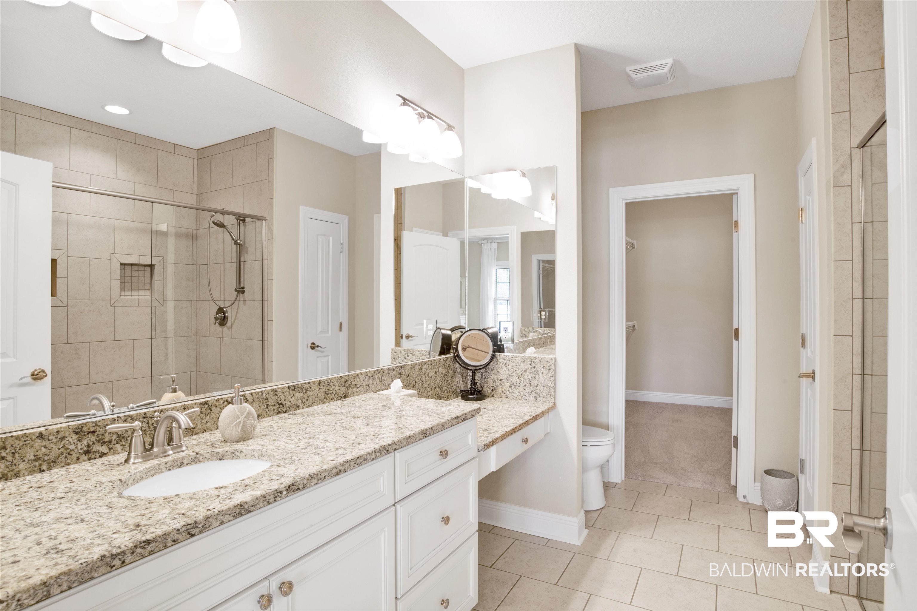 1303 Holmes Avenue, Unit 1303 Foley, AL 36535 - Photo 14 of 34 Primary Bathroom
