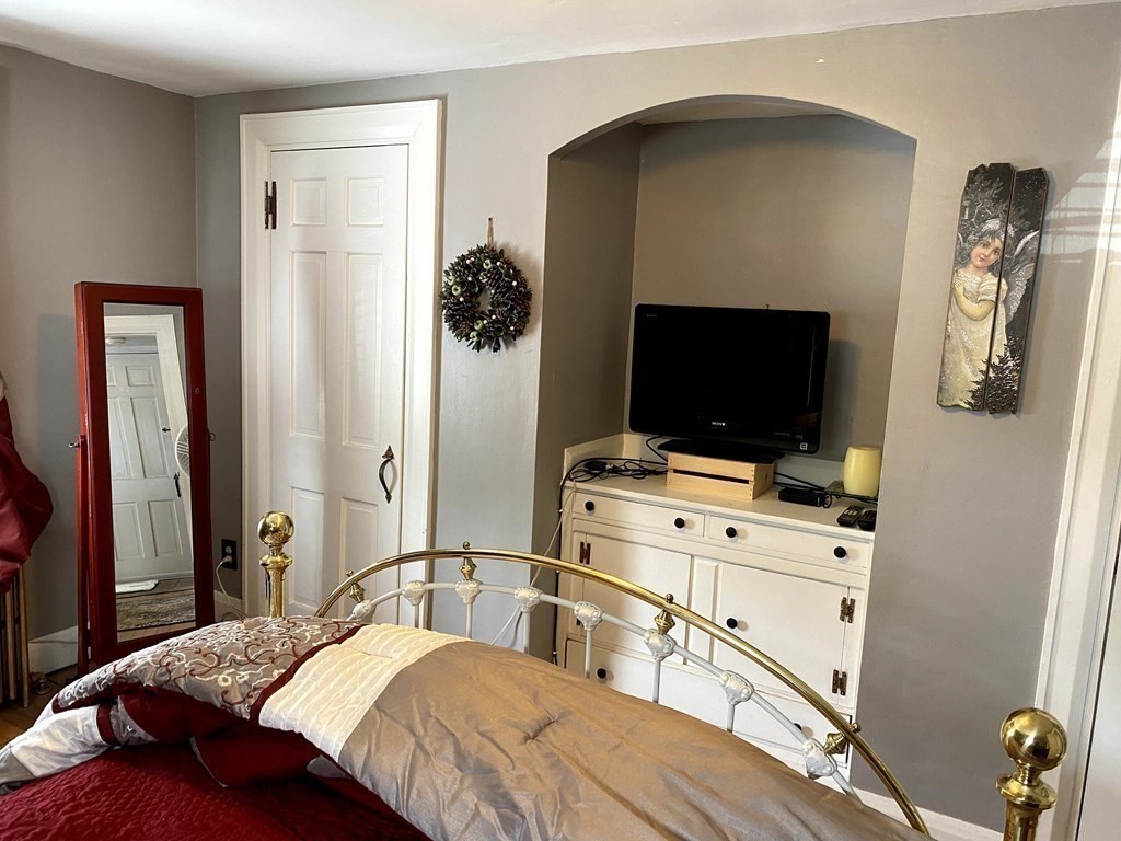 1 Elm Street Freetown, MA 02702 - Photo 13 of 32