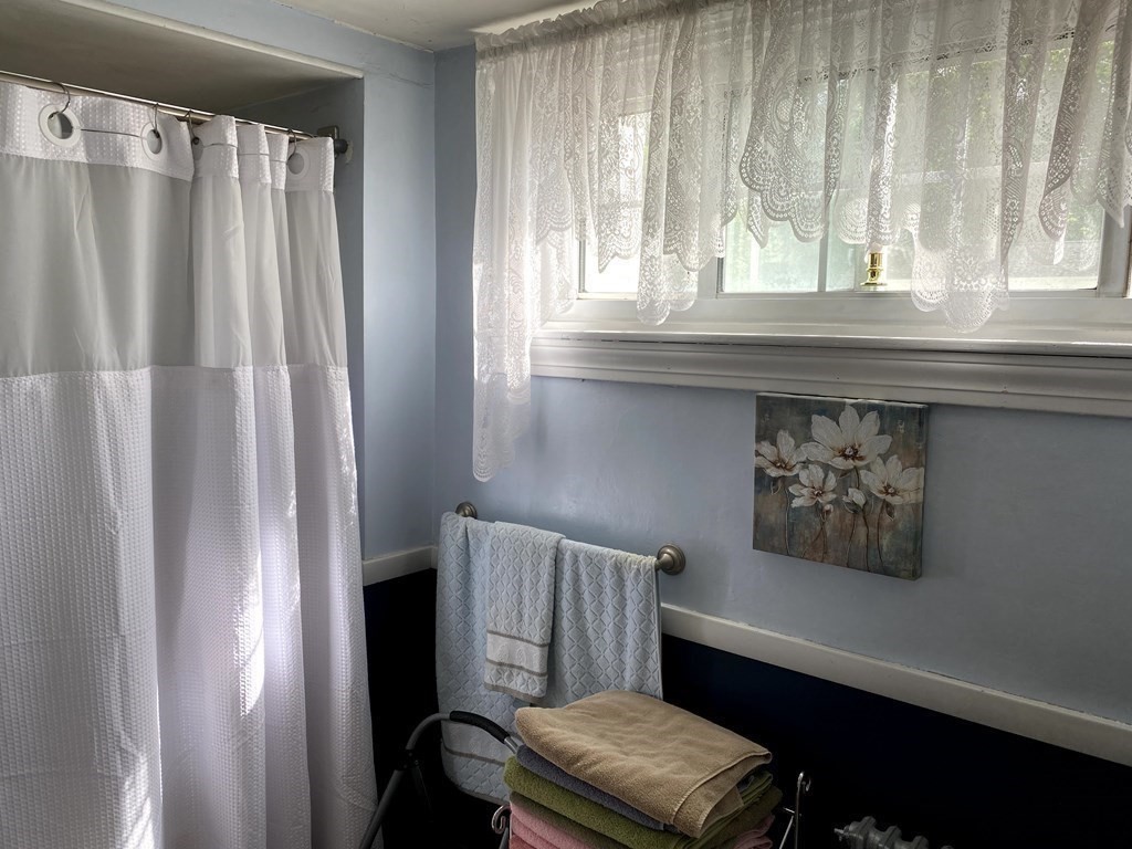 1 Elm Street Freetown, MA 02702 - Photo 14 of 32