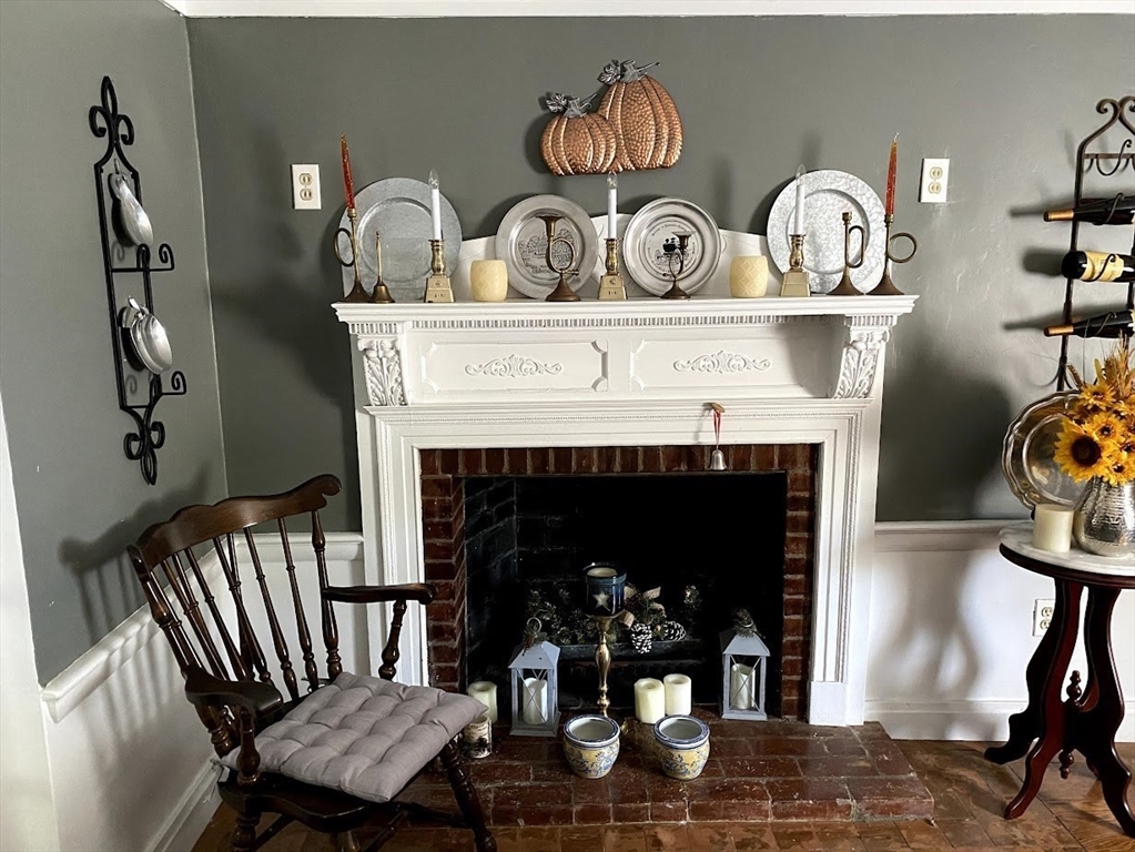 1 Elm Street Freetown, MA 02702 - Photo 6 of 32