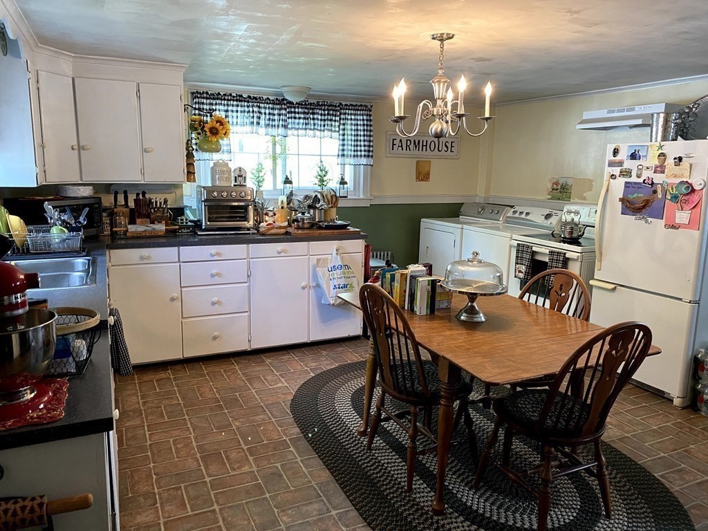 1 Elm Street Freetown, MA 02702 - Photo 10 of 32