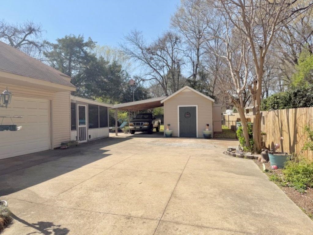 829 North Perkins Road Memphis, TN 38122 - Photo 31 of 36