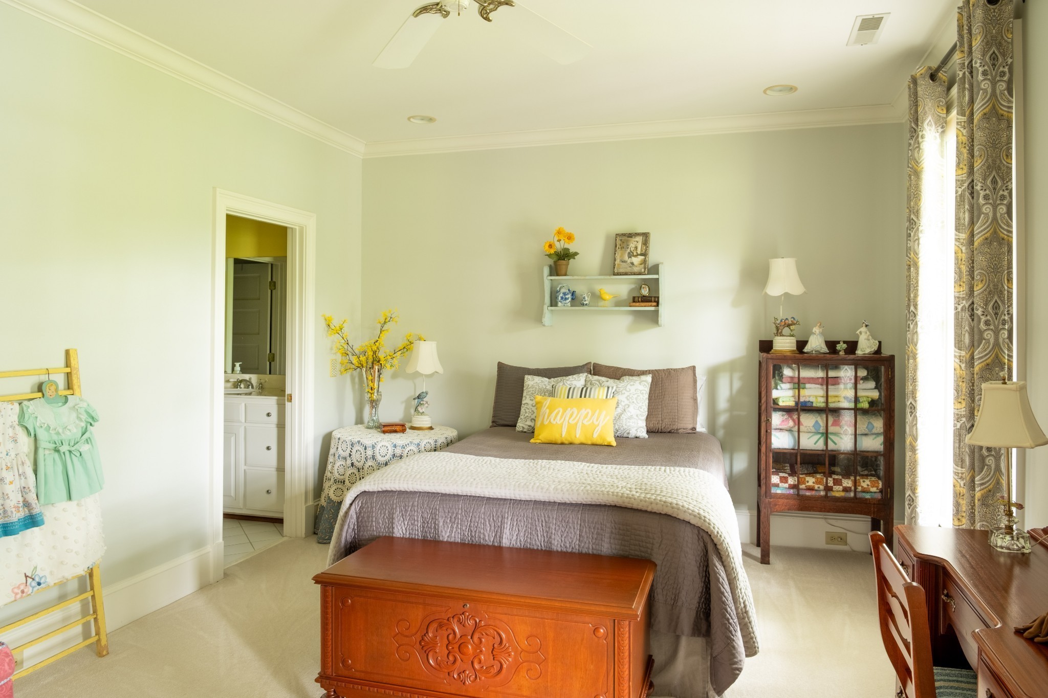 5620 Leipers Creek Road Franklin, TN 37064 - Photo 52 of 74 a bedroom with a bed and a couch