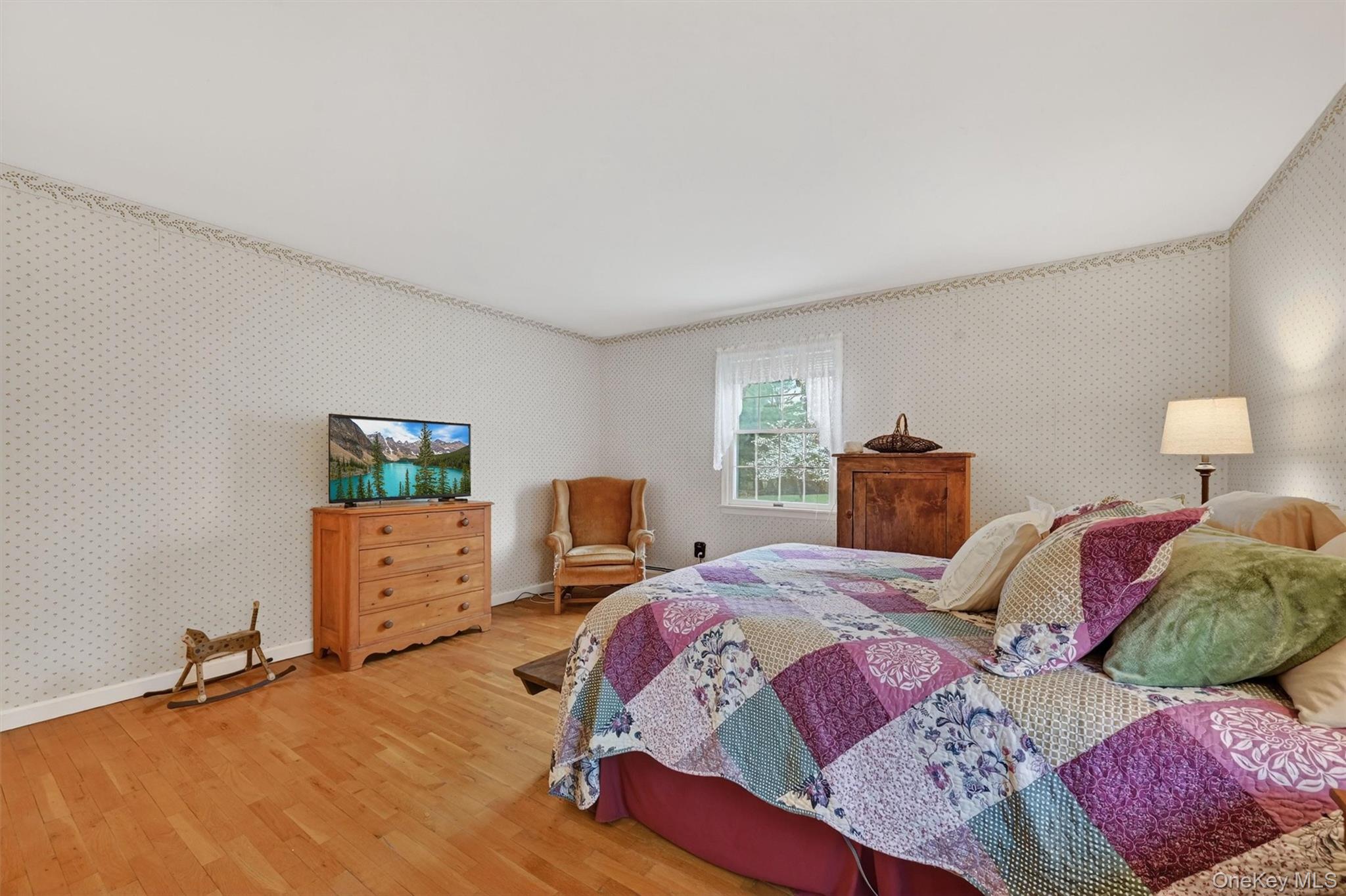 16 Ridgeview Terrace Goshen, NY 10924 - Photo 20 of 35 2nd bedroom on main floor. Very spacious