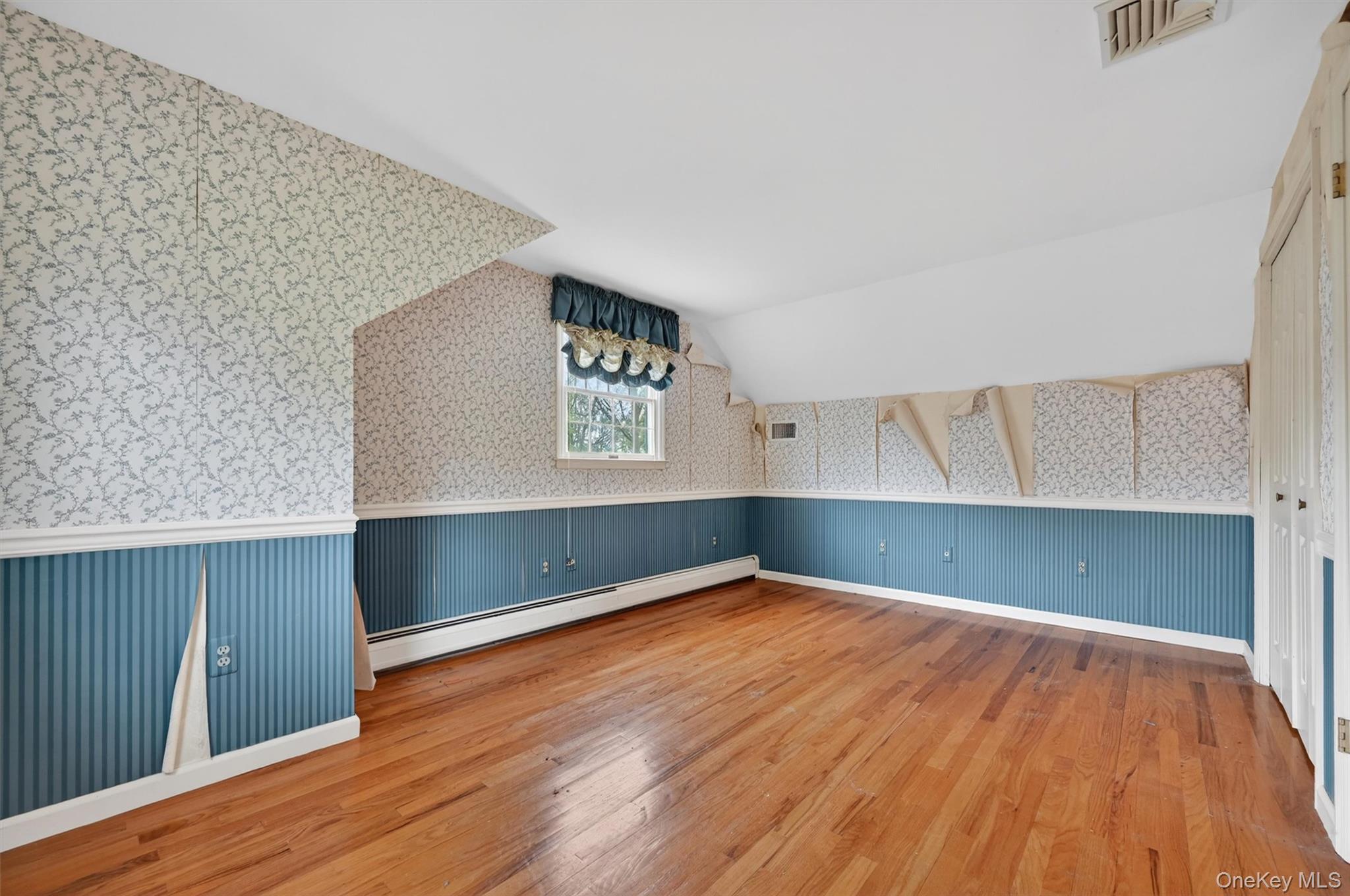 16 Ridgeview Terrace Goshen, NY 10924 - Photo 28 of 35 4th bedroom on 2nd floor