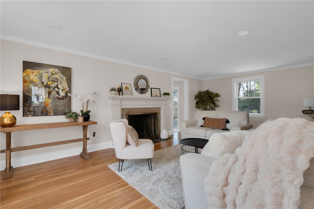 281 Spring Green Road Warwick, RI 02888 - Photo 12 of 39