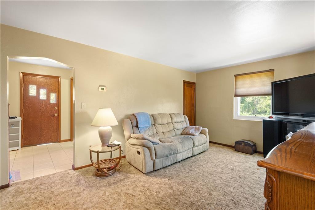 4026 Gibsonia Road Gibsonia, PA 15044 - Photo 12 of 26 Gallery Image 12