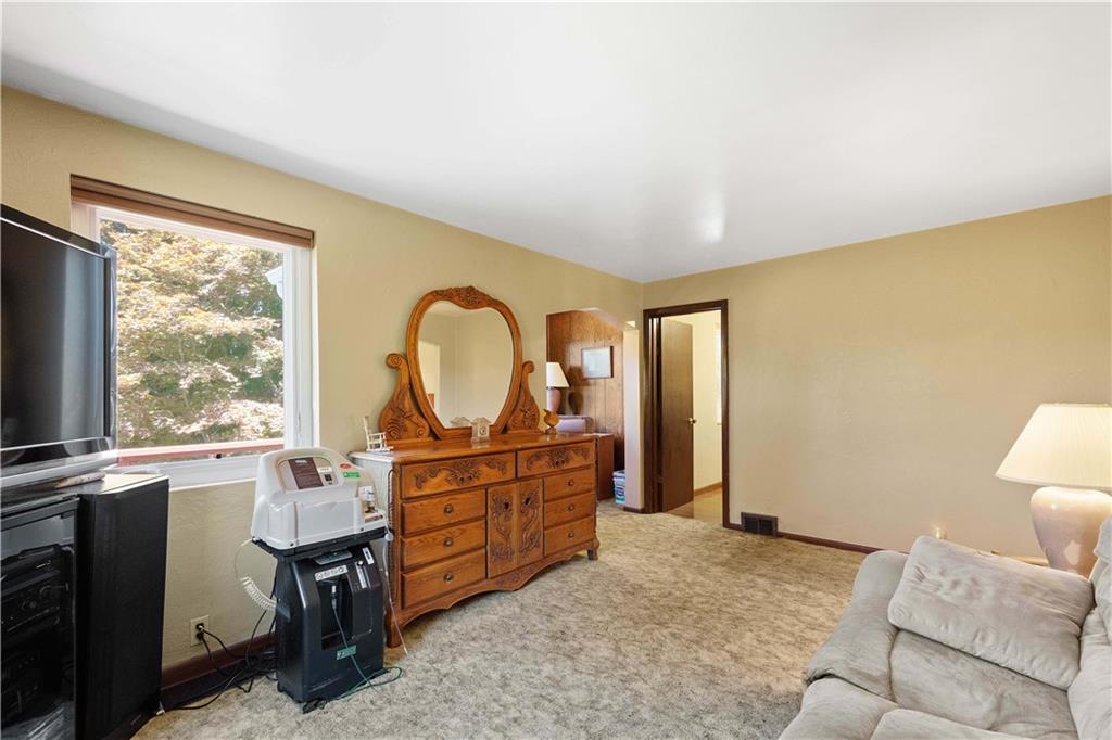 4026 Gibsonia Road Gibsonia, PA 15044 - Photo 13 of 26 Gallery Image 13