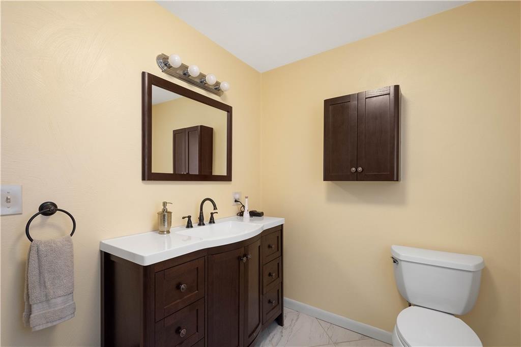 4026 Gibsonia Road Gibsonia, PA 15044 - Photo 16 of 26 Gallery Image 16