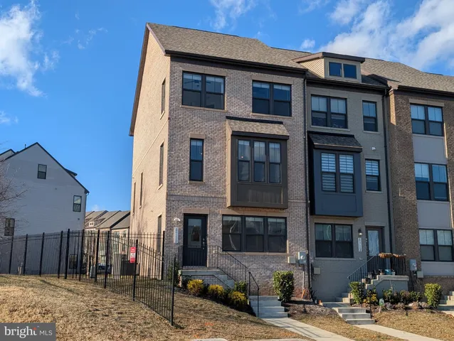 $3,500 | 6710 Belcrest Road, Hyattsville, MD 20782