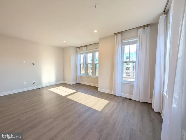 $3,500 | 6710 Belcrest Road, Hyattsville, MD 20782