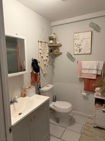 $2,550 | 43 Chestnut Street, Unit B, West Orange, NJ 07052