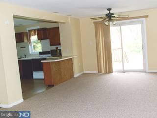 735 Pineville Road New Hope, PA 18938 - Photo 4 of 6 Gallery Image 4