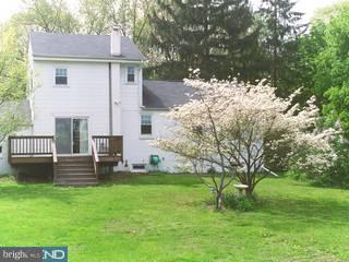 735 Pineville Road New Hope, PA 18938 - Photo 5 of 6 Gallery Image 5
