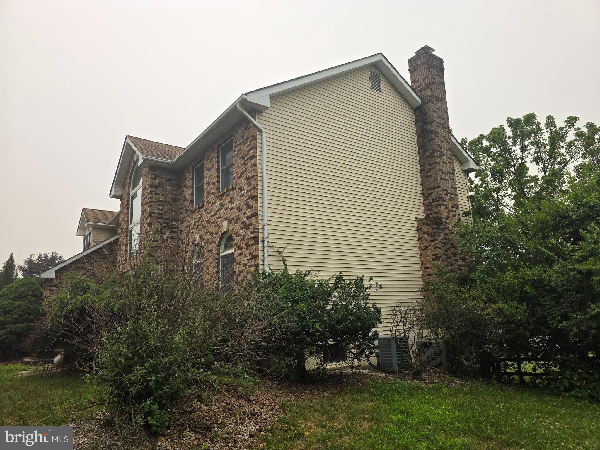 630 Clearfield Road Nazareth, PA 18064 - Photo 4 of 83