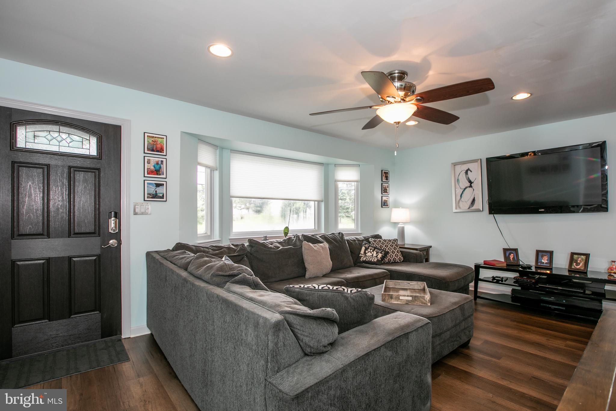 2446 Klockner Road Hamilton, NJ 08690 - Photo 5 of 35