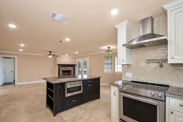 $625,000 | 602 Cedar Creek Drive, Needville, TX 77461