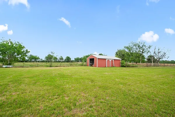 $625,000 | 602 Cedar Creek Drive, Needville, TX 77461