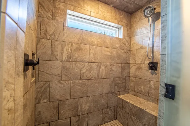 $430,000 | 865 Sylvan Drive, Savannah, TN 38372