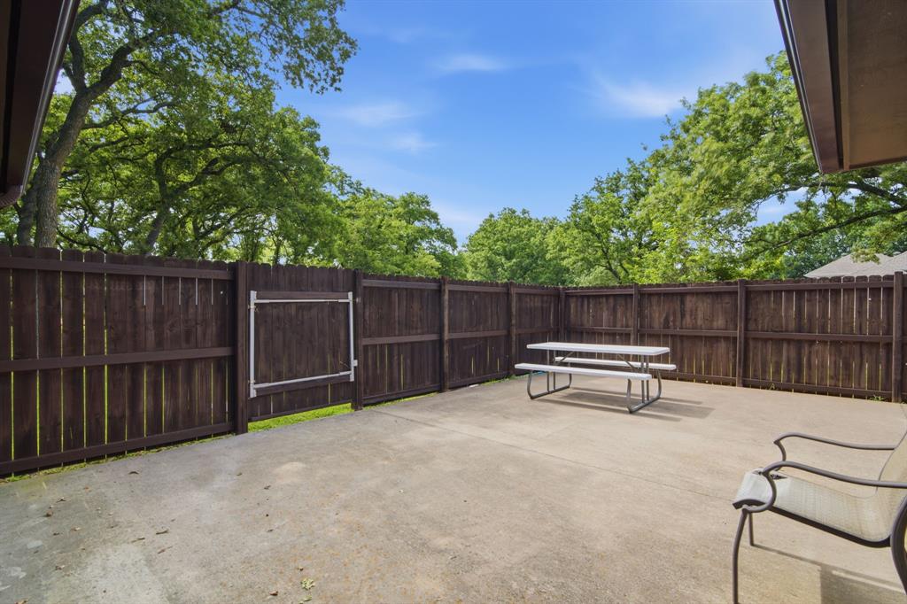 305 Bent Oak Road Weatherford, TX 76086 - Photo 33 of 35 Back patio fenced for privacy