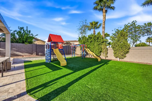 $1,065,000 | 17962 West Montecito Avenue, Goodyear, AZ 85395