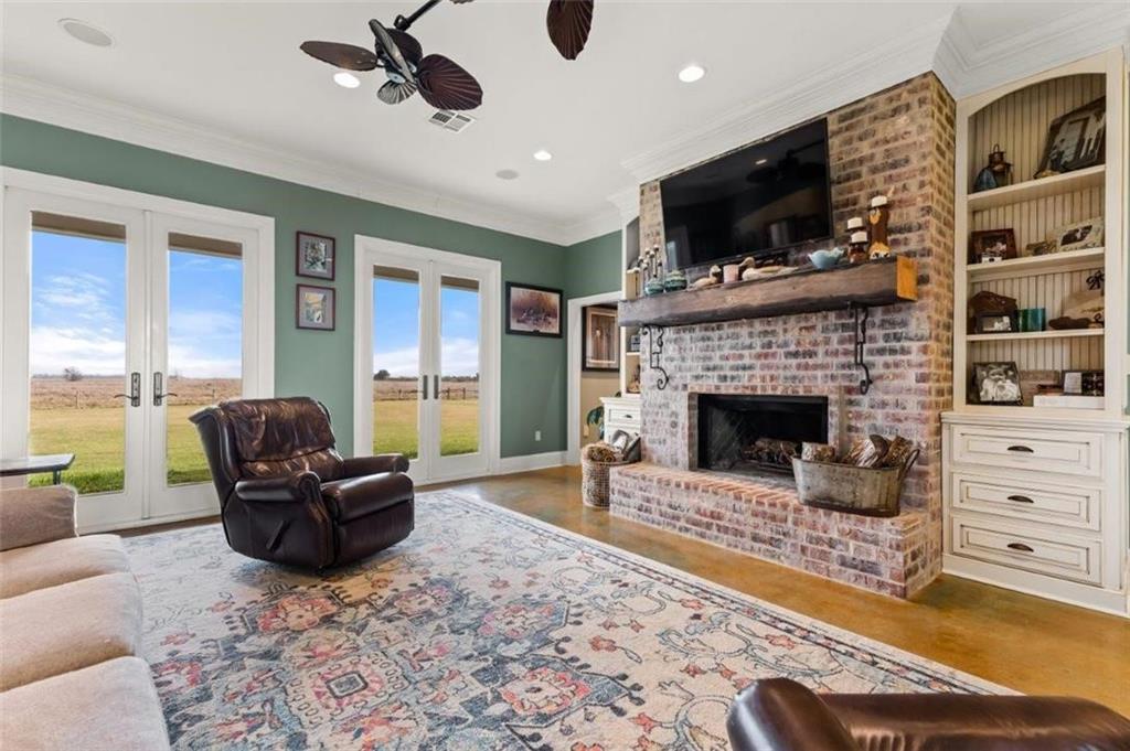 7032 Pickett Road Sulphur, LA 70665 - Photo 5 of 44 Gallery Image 5