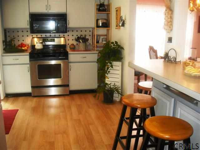 202 Thimbleberry Road Malta, NY 12020 - Photo 2 of 14 Photo 2