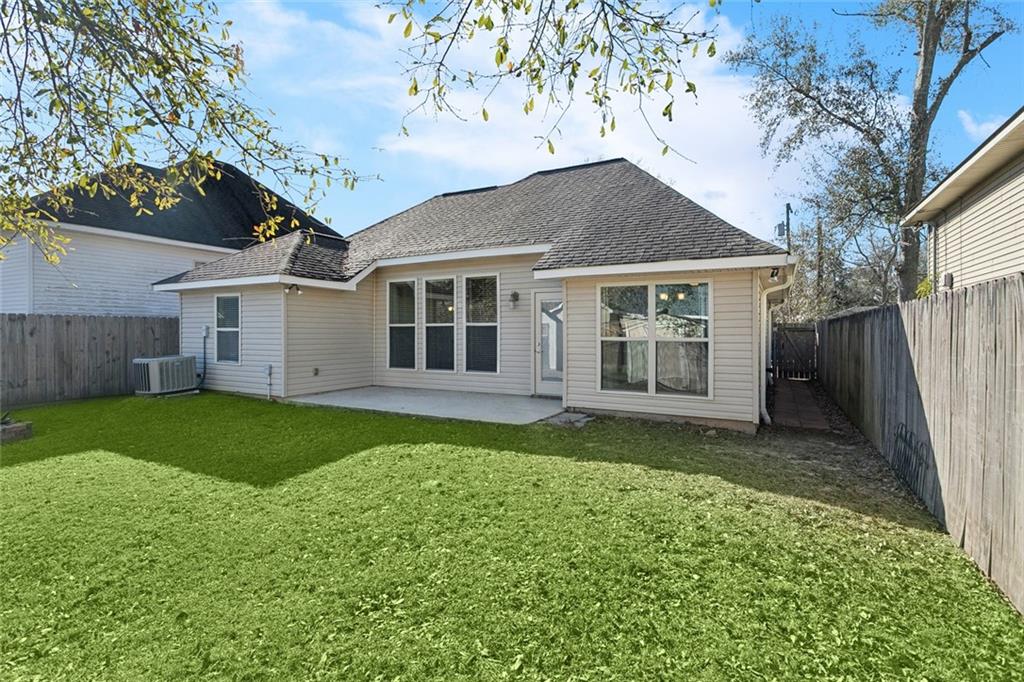 57360 Cedar Avenue Slidell, LA 70461 - Photo 13 of 15