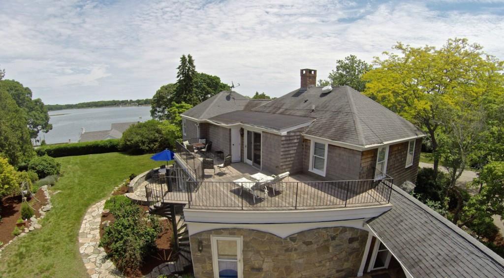 4 Seagull Lane Stonington, CT 06355 - Photo 1 of 1 a front view of a house with garden