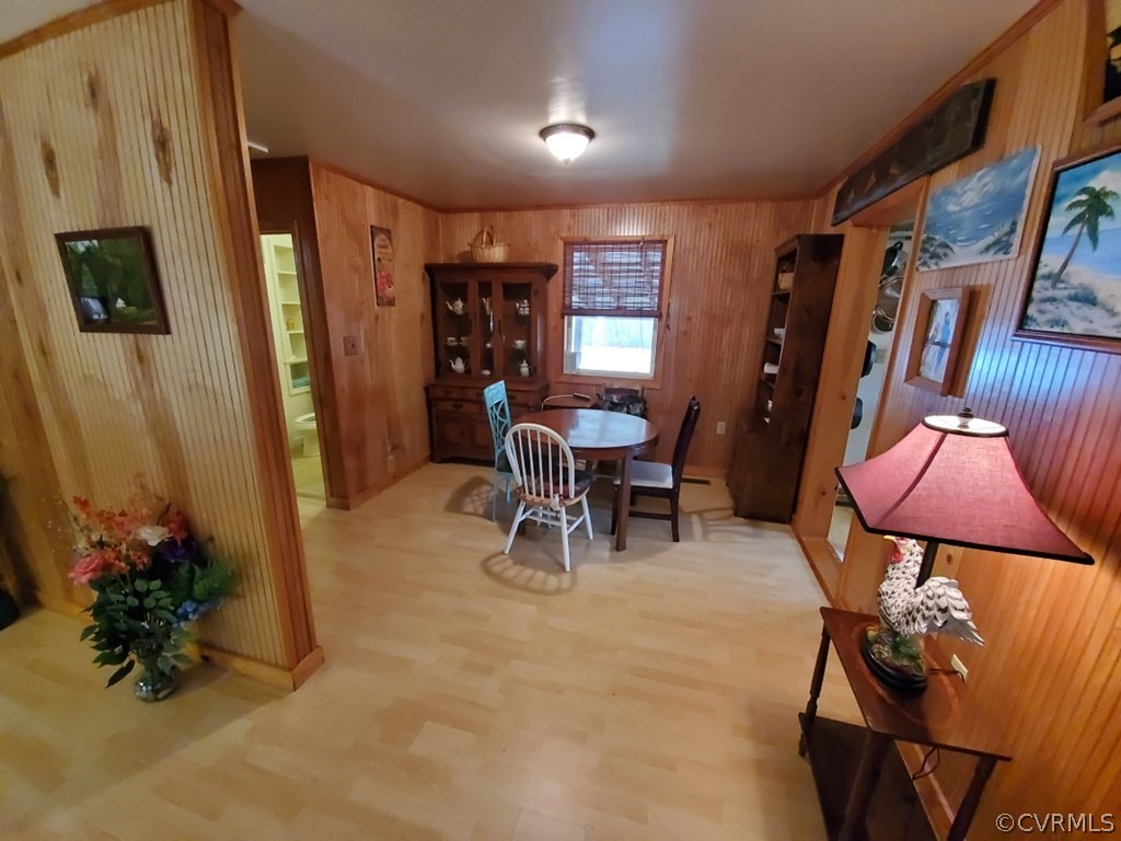 758 Weaver Road Green Bay, VA 23942 - Photo 4 of 17 Gallery Image 4
