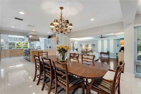 $3,295,000 | 13300 Southwest 69th Avenue, Pinecrest, FL 33156